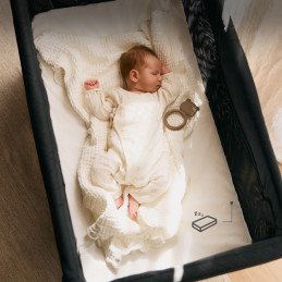 PATUT DE CALATORIE KINDERKRAFT MOON DREAM, BLACK | MARKETPLACE SHOPPING CENTER