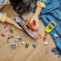 LEGO CITY BARCA DE SALVARE A POMPIERILOR 60373 | MARKETPLACE SHOPPING CENTER