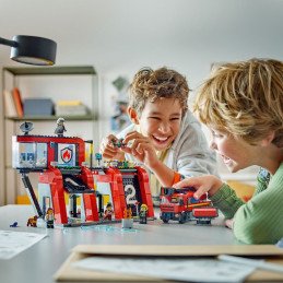 LEGO CITY STATIE SI CAMION DE POMPIERI 60414 | MARKETPLACE SHOPPING CENTER