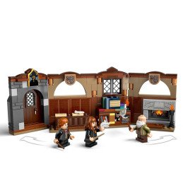 LEGO HARRY POTTER TM CASTELUL HOGWARTS ORA DE FARMECE 76442 | MARKETPLACE SHOPPING CENTER