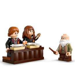 LEGO HARRY POTTER TM CASTELUL HOGWARTS ORA DE FARMECE 76442 | MARKETPLACE SHOPPING CENTER