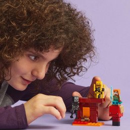 LEGO MINECRAFT BATALIE DEASUPRA LAVEI ÎN NETHER 21266 | MARKETPLACE SHOPPING CENTER