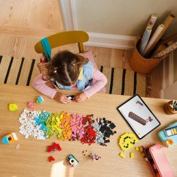 LEGO CLASSIC CUTIA CREATIVITATII SI A VESELIEI 11042 | MARKETPLACE SHOPPING CENTER