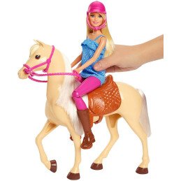 BARBIE SET PAPUSA CU CAL | MARKETPLACE SHOPPING CENTER