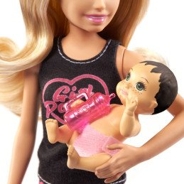 BARBIE PAPUSA SKIPPER FIRST JOBS BABYSITTER PAPUSA BLONDA | MARKETPLACE SHOPPING CENTER