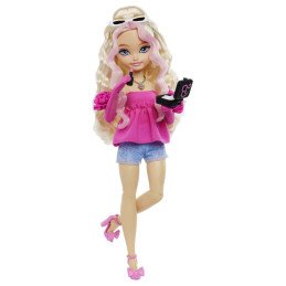 BARBIE DREAM BESTIES PAPUSA BARBIE MALIBU | MARKETPLACE SHOPPING CENTER
