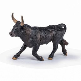 PAPO FIGURINA TAUR CAMARGUE | 1Buy.ro