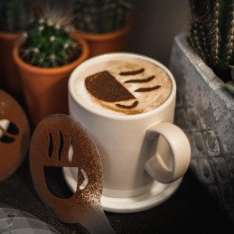 Set 16 sabloane reutilizabile pentru ornarea desertului sau a cafelei | MARKETPLACE SHOPPING CENTER