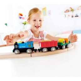 HAPE TREN MARFAR CU DOUA VAGOANE | MARKETPLACE SHOPPING CENTER