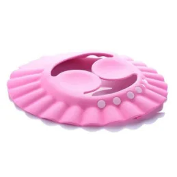 Sapca Reglabila pentru Dus sau Tuns cu Cozoroc si Protectie Urechi pentru Copii 0 – 6 Ani...